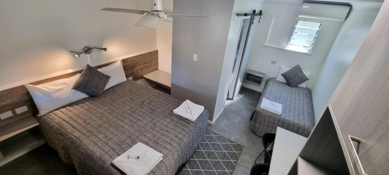 Motel Holliday Kingaroy Dış mekan fotoğraf