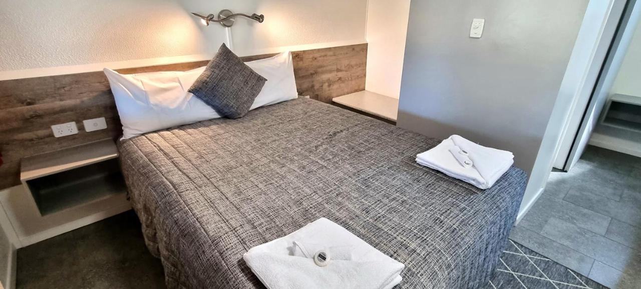 Motel Holliday Kingaroy Dış mekan fotoğraf