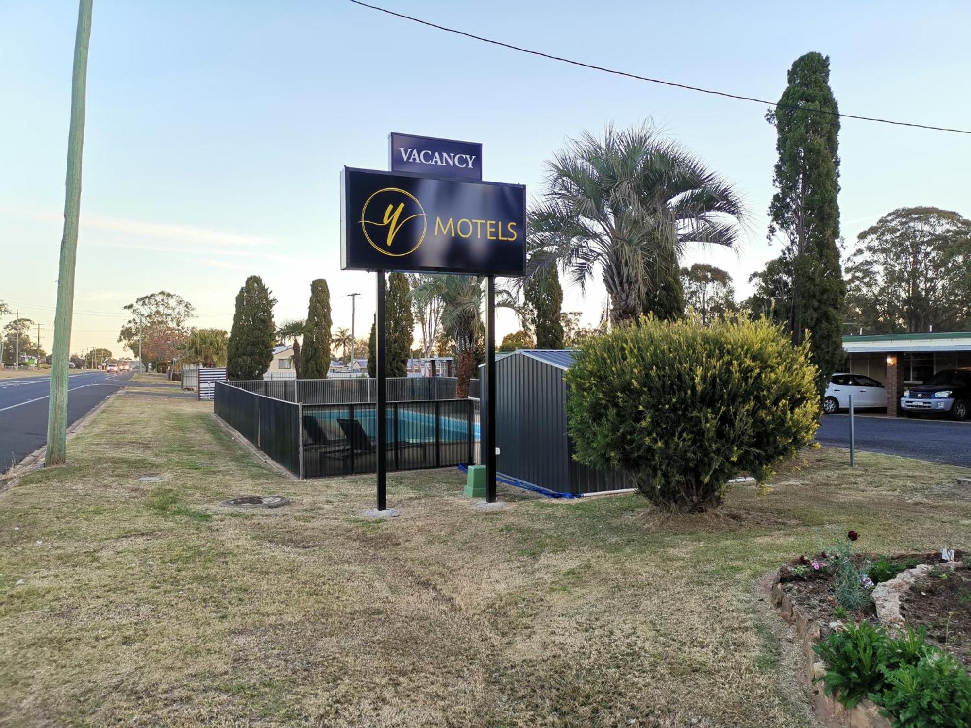 Motel Holliday Kingaroy Dış mekan fotoğraf