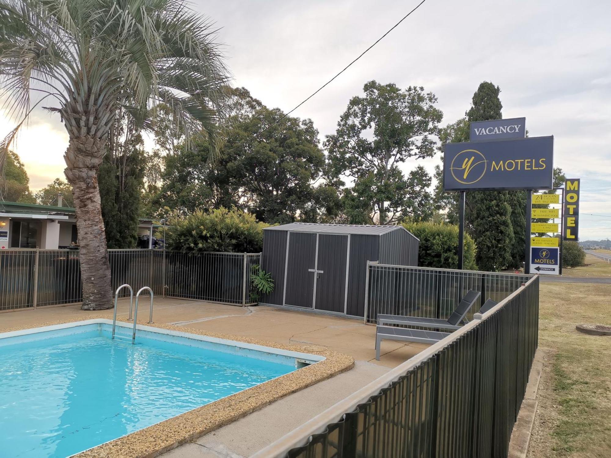 Motel Holliday Kingaroy Dış mekan fotoğraf
